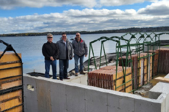Rotary Club group photo during Fishing Platform construction